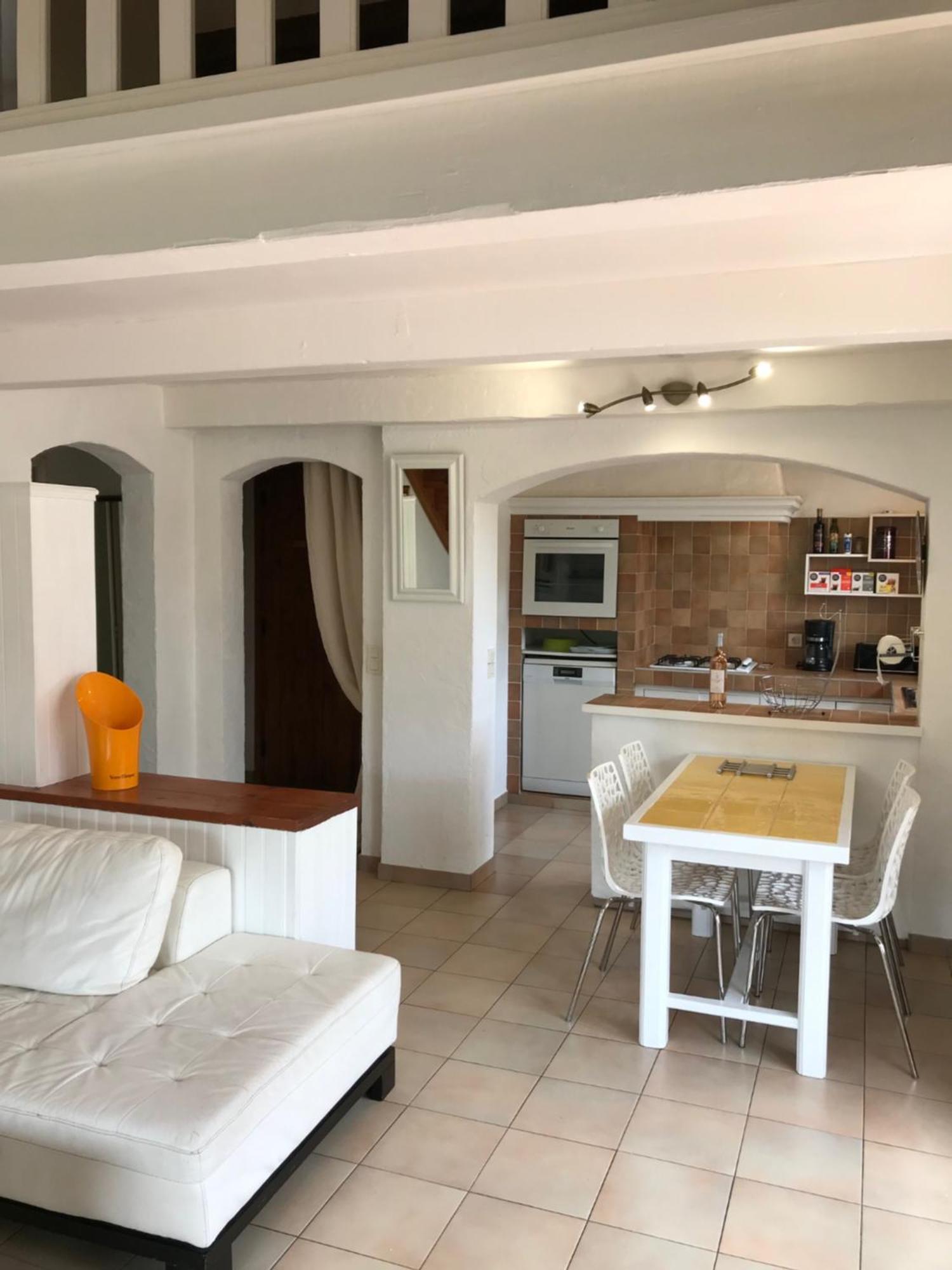 89 Le Grand Pin Apartment Sainte-Maxime Exterior photo