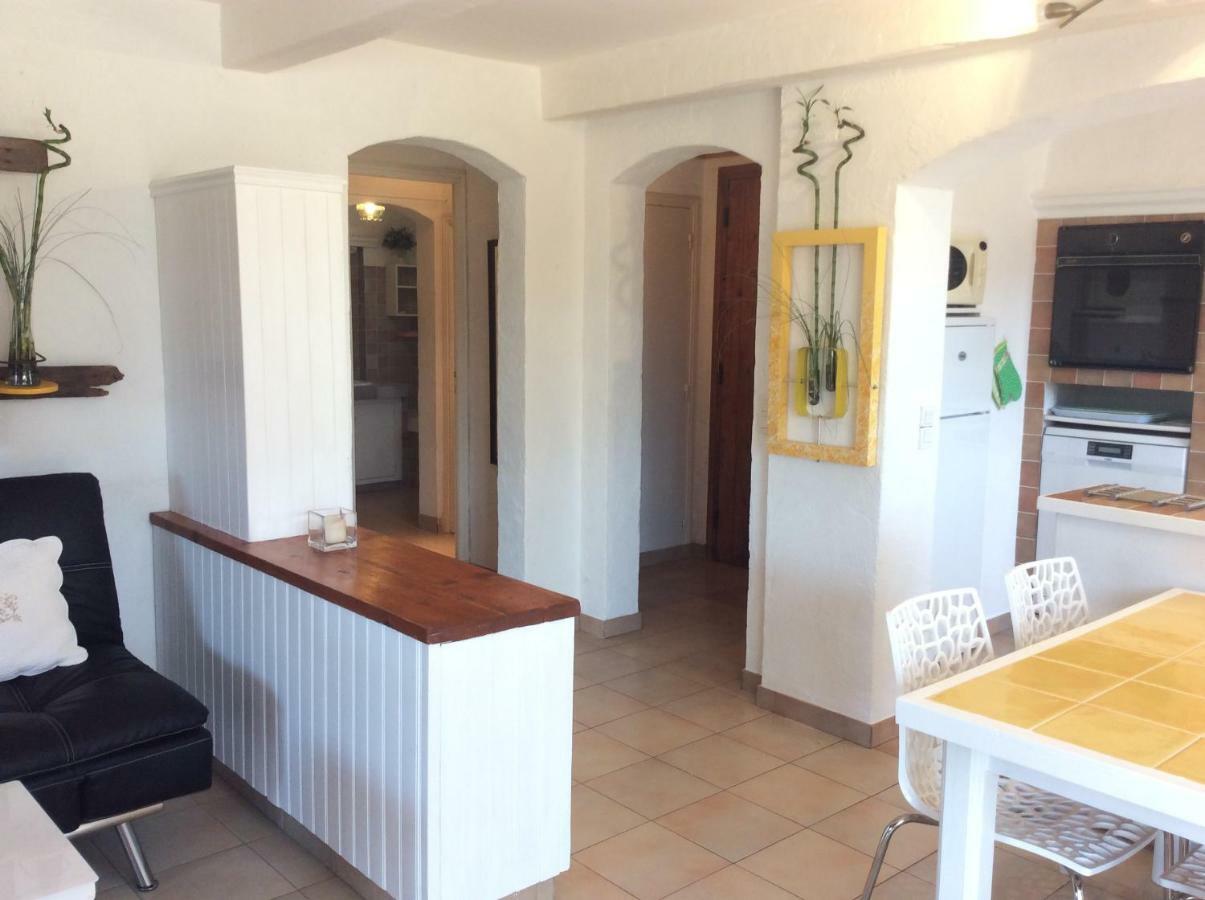 89 Le Grand Pin Apartment Sainte-Maxime Exterior photo